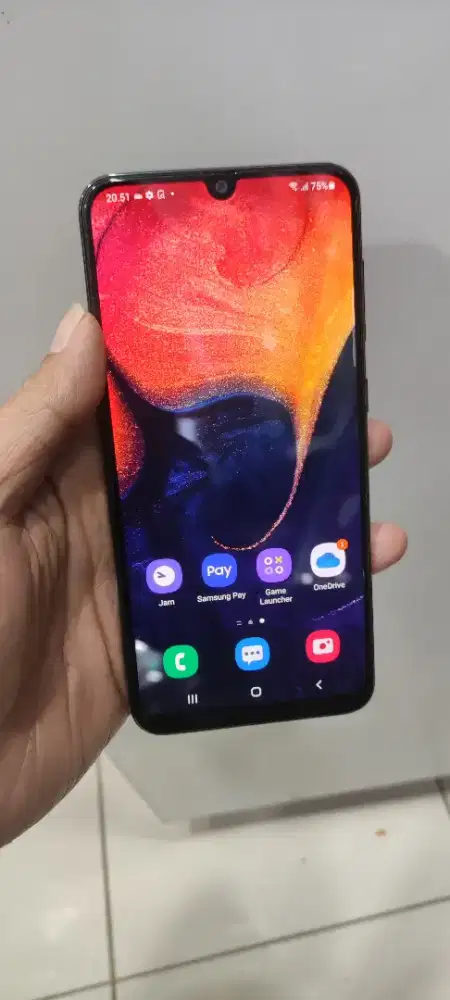 Samsung A50 4/64gb Sein