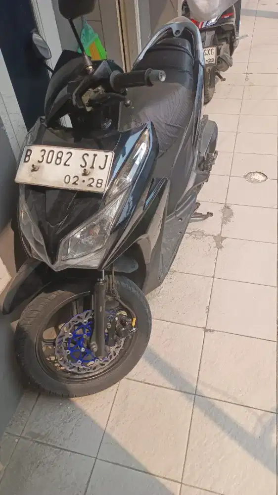 Jual Honda Vario kzr THN 2014