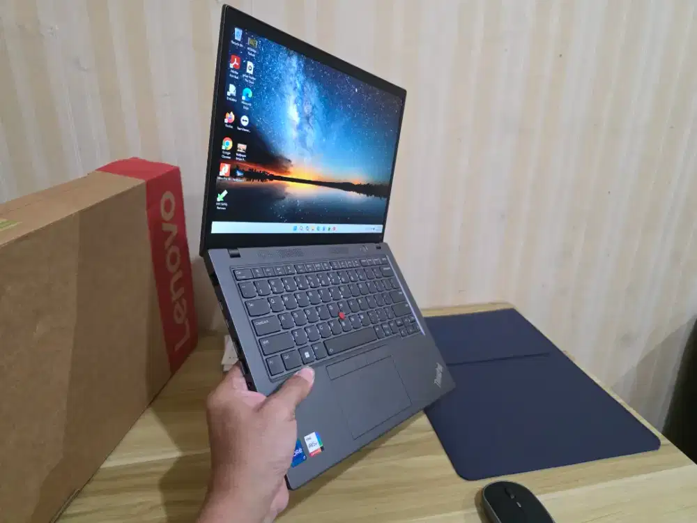Laptop Thinkpad T14 i7 Ram 32gb Touch mrp XPS zenbook X1 carbon hp t14