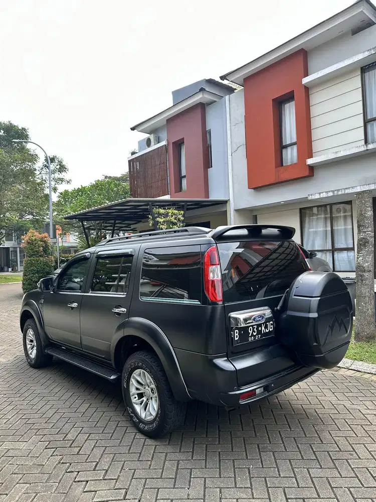 Ford Everest XLT 2012 MT
