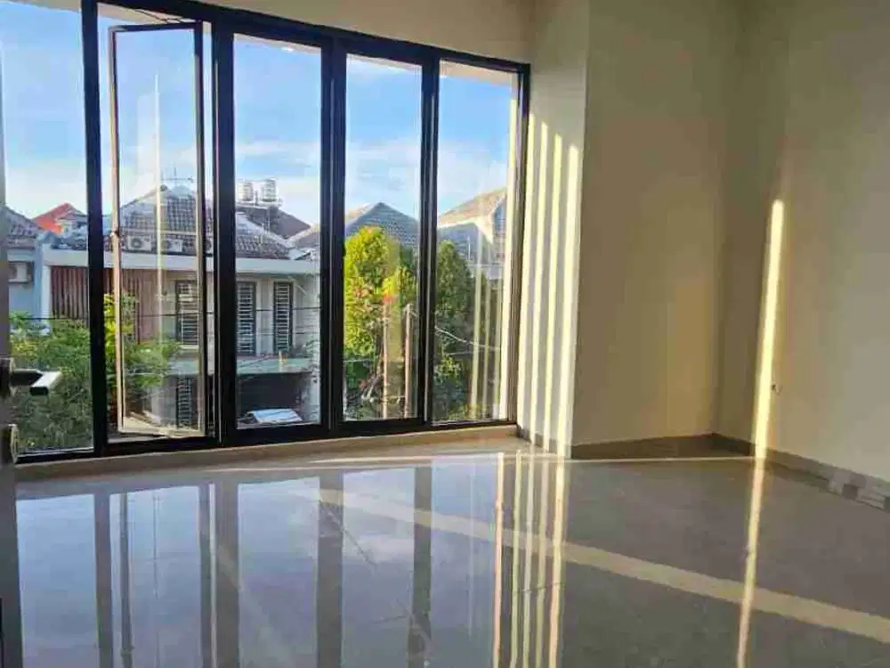 RUMAH BARU GRESS SUTOREJO SEMI FURNISH HIGH SPEC