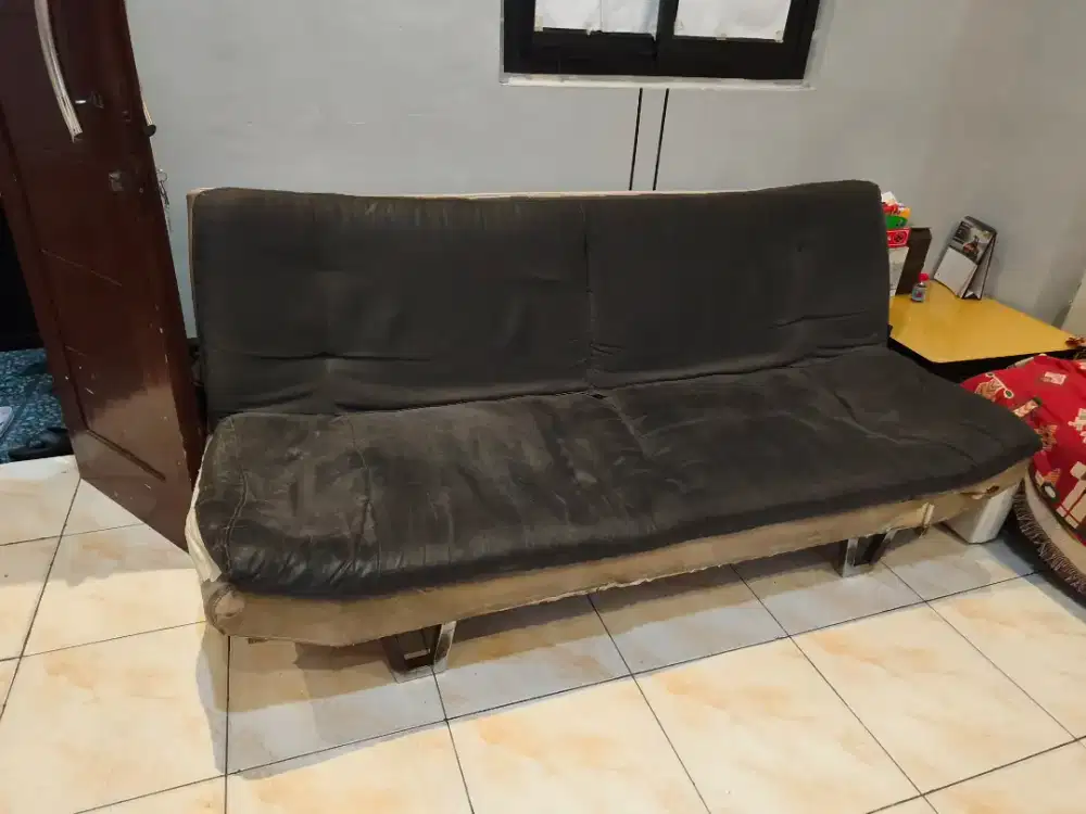 Sofa tamu panjang abu-abu2