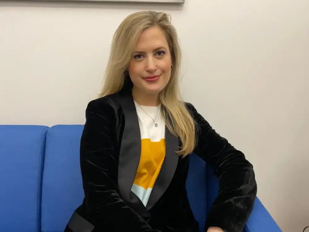 Female Aspri Private