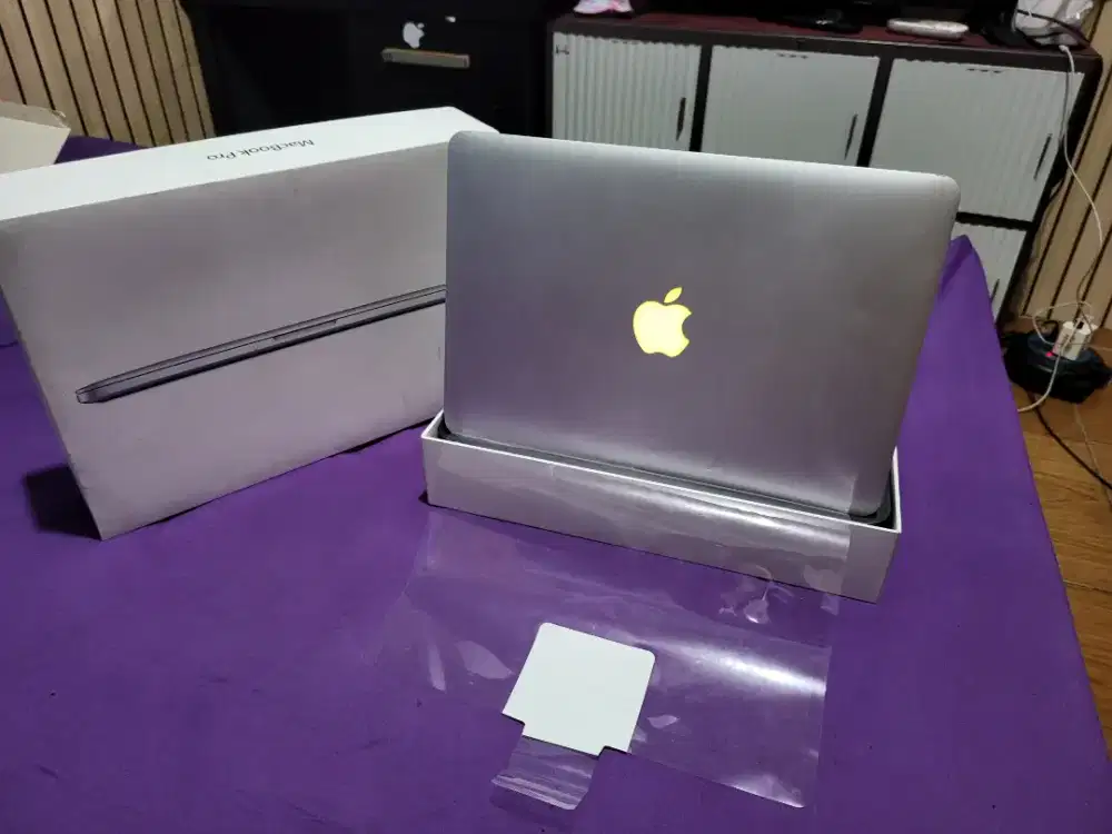 Apple Macbook Pro Retina 13,3 Ibox Model A1502 Fullset MURAH PAMULANG