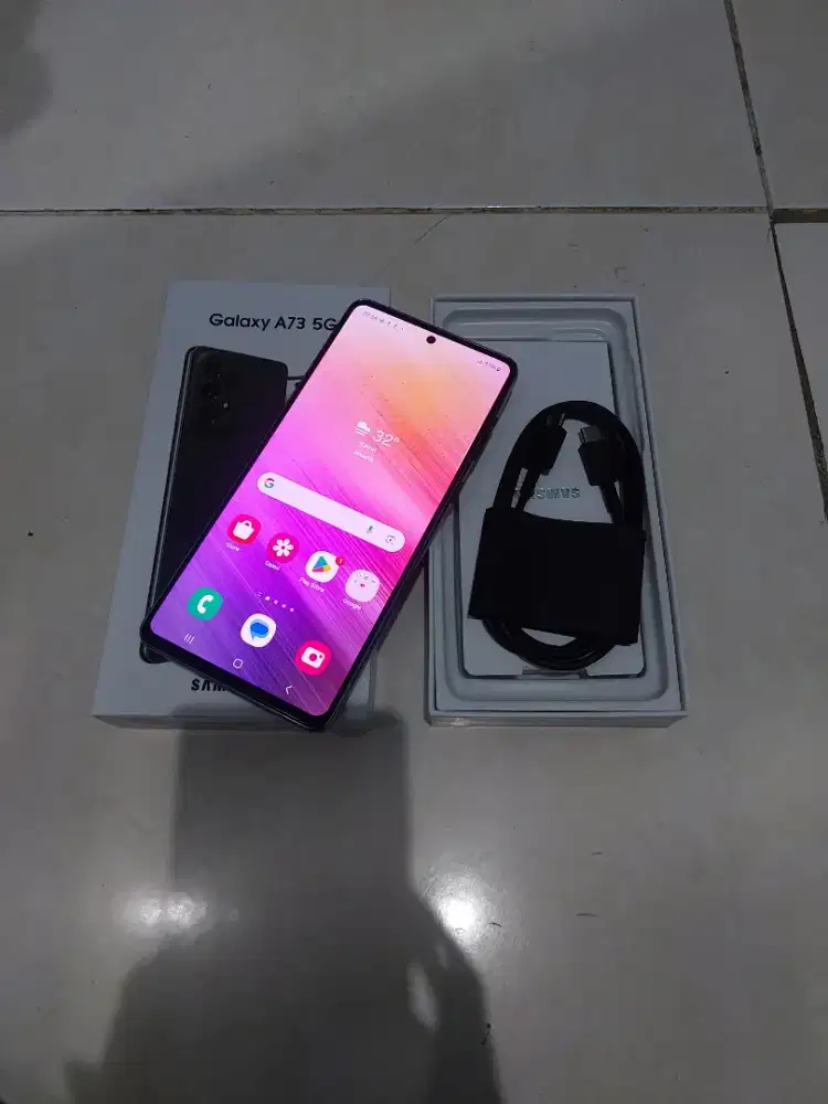 Samsung galaxy A73 5G 8/256 sein Fullset no minuss
