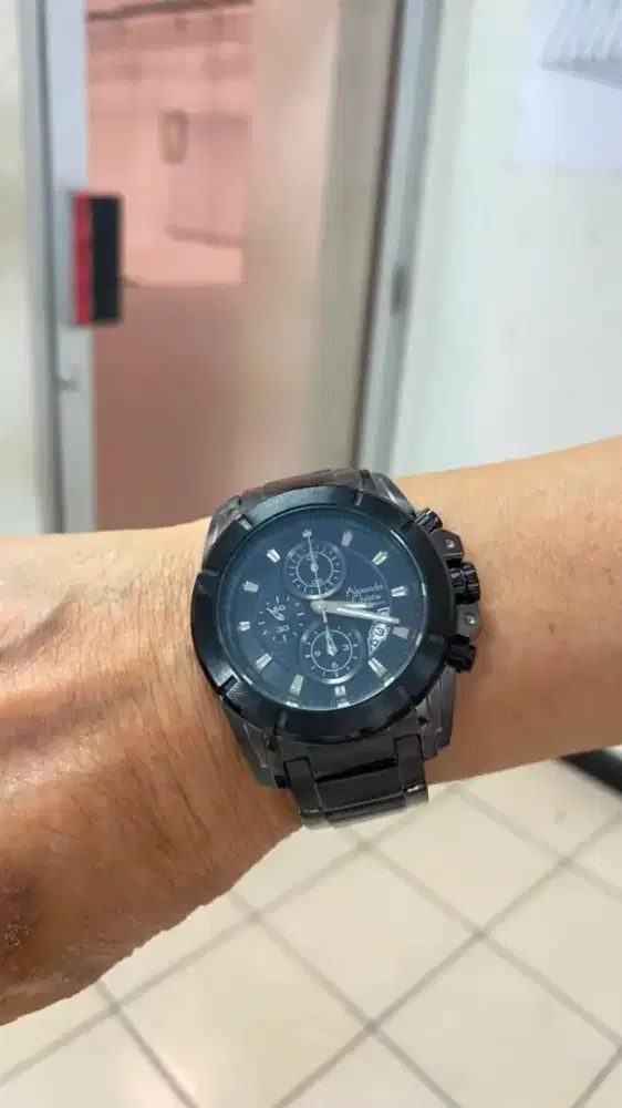 Jam tangan pria Alexander christie