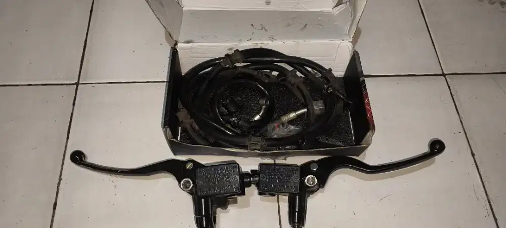Jual master rem ori adv 160 cbs