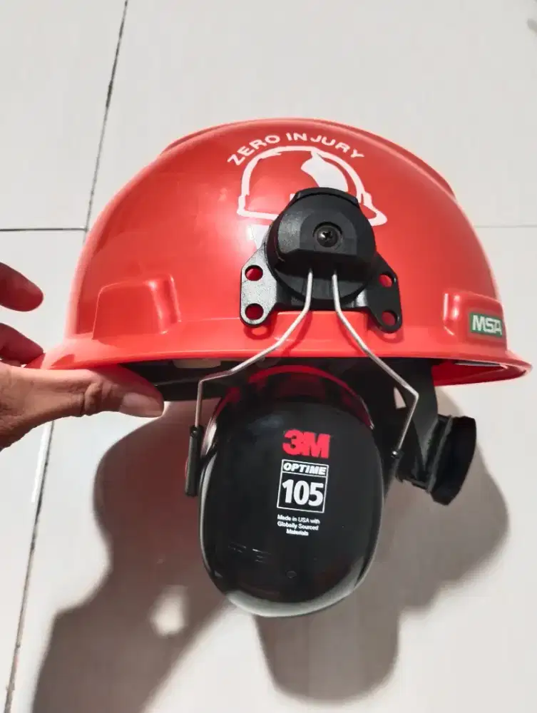 Helm safety MSA V gard + earmuff 3M