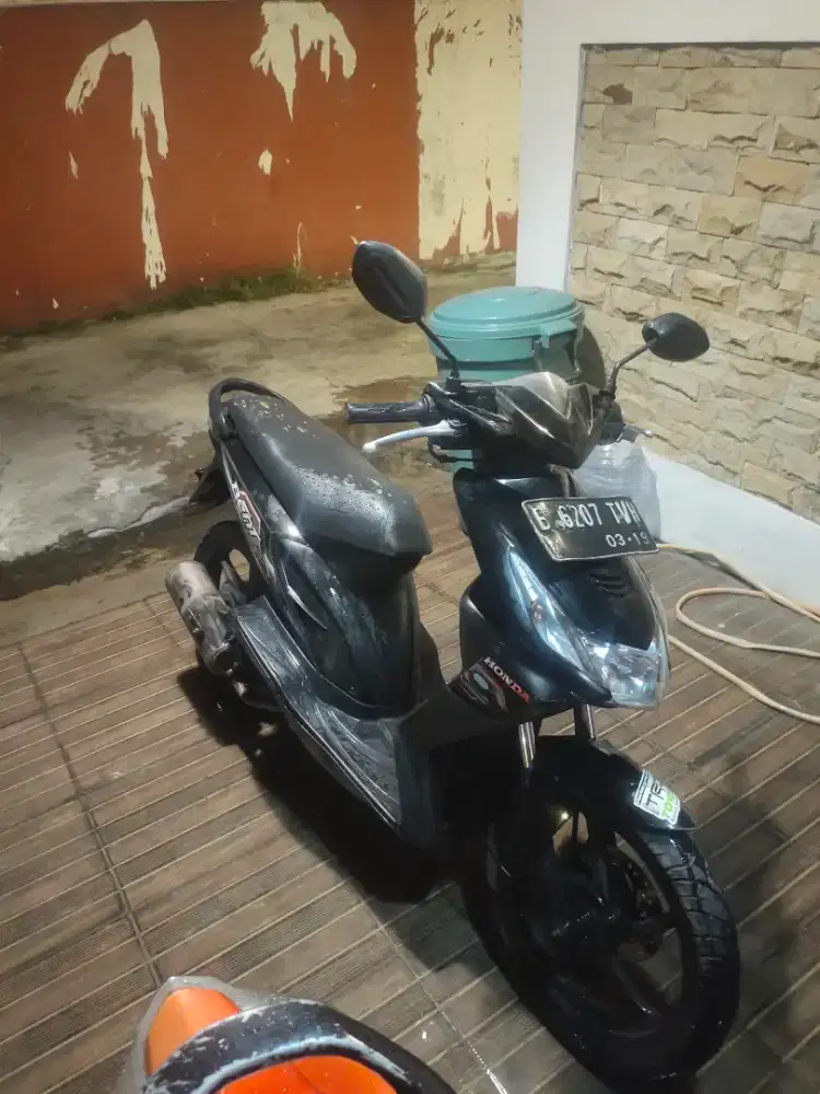di jual honda beat 2008