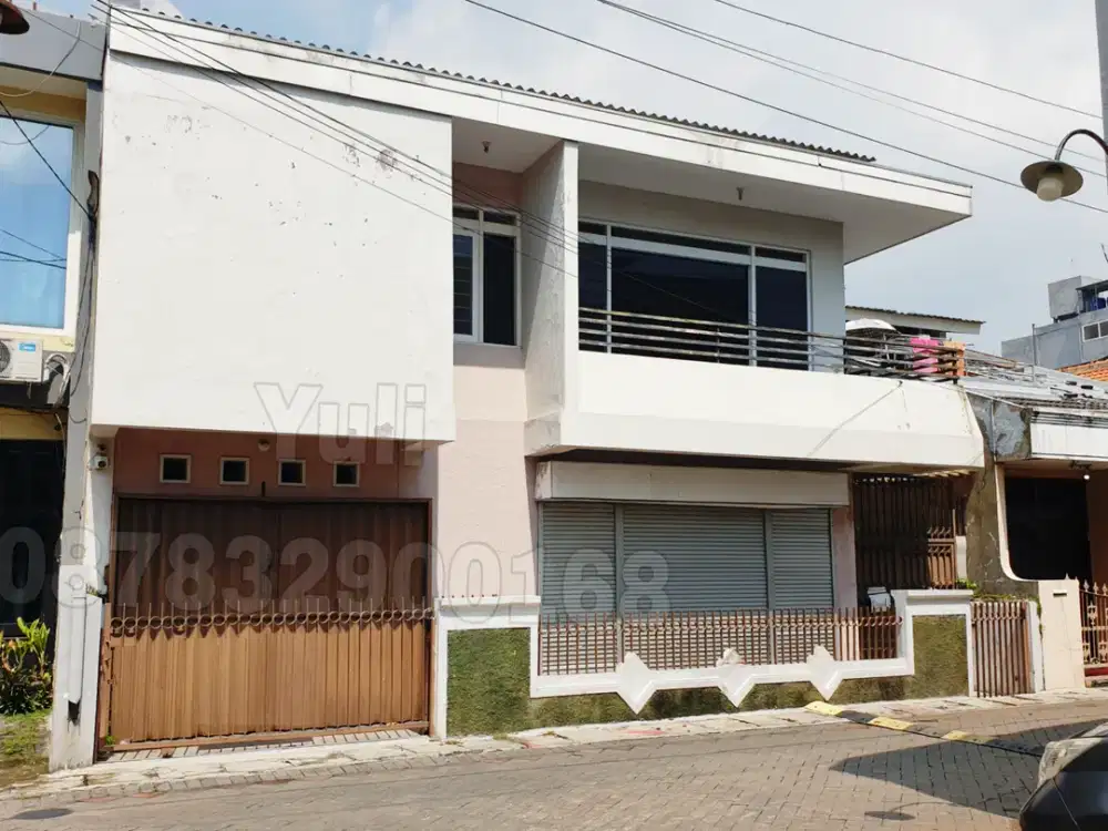 Dijual Rumah Tingkat 2 Lantai Tengah Kota Semarang