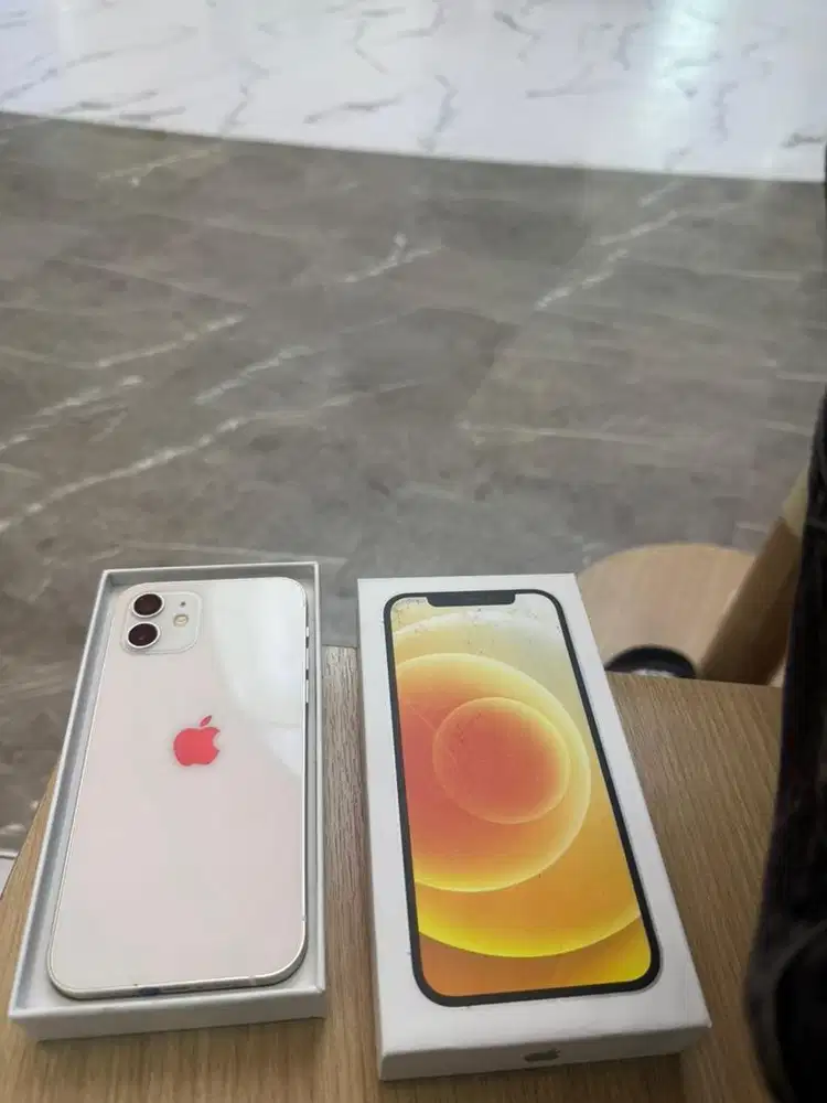 Iphone 12 128gb memori