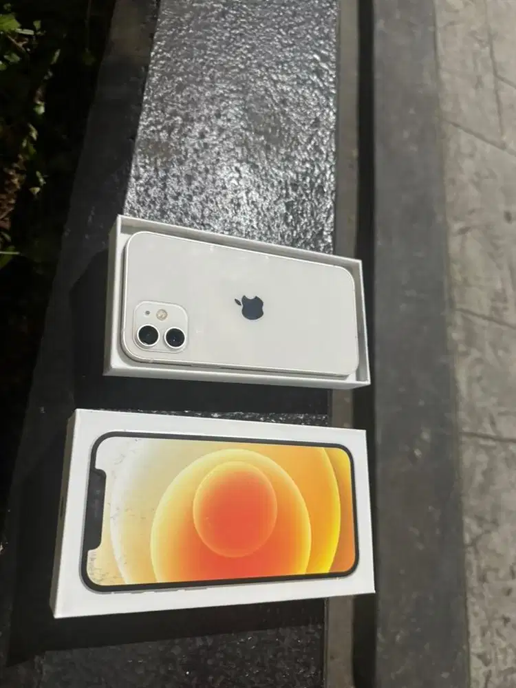 Iphone 12 128gb jual setara baru