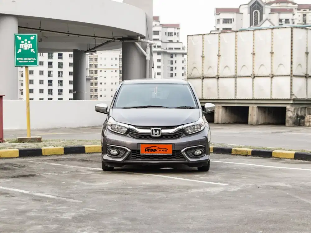 HONDA BRIO E at tahun 2022