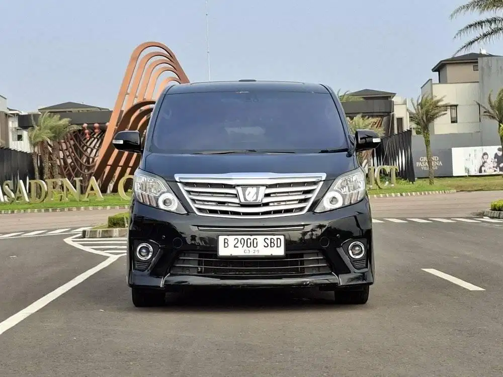 DP 8 JUTA Alphard 2.4 SC CBU AT Automatic 2013 FULL SPEC