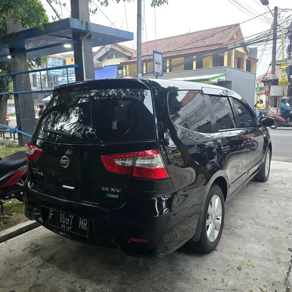 Nissan Grand livina 2014 Bensin