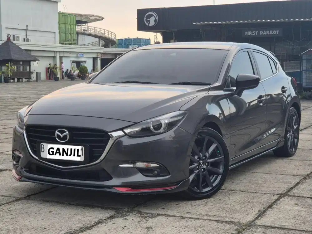 (Odo 55rb) Dp 40jt Mazda 3 Hatchback Skyaktive 2.0 AT 2018 Tgn1 Mantul