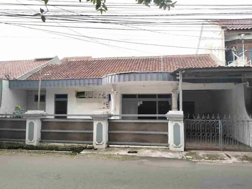 Rumah Di Jalan Utama Cocok Untuk Usaha di Margahayu Raya Metro
