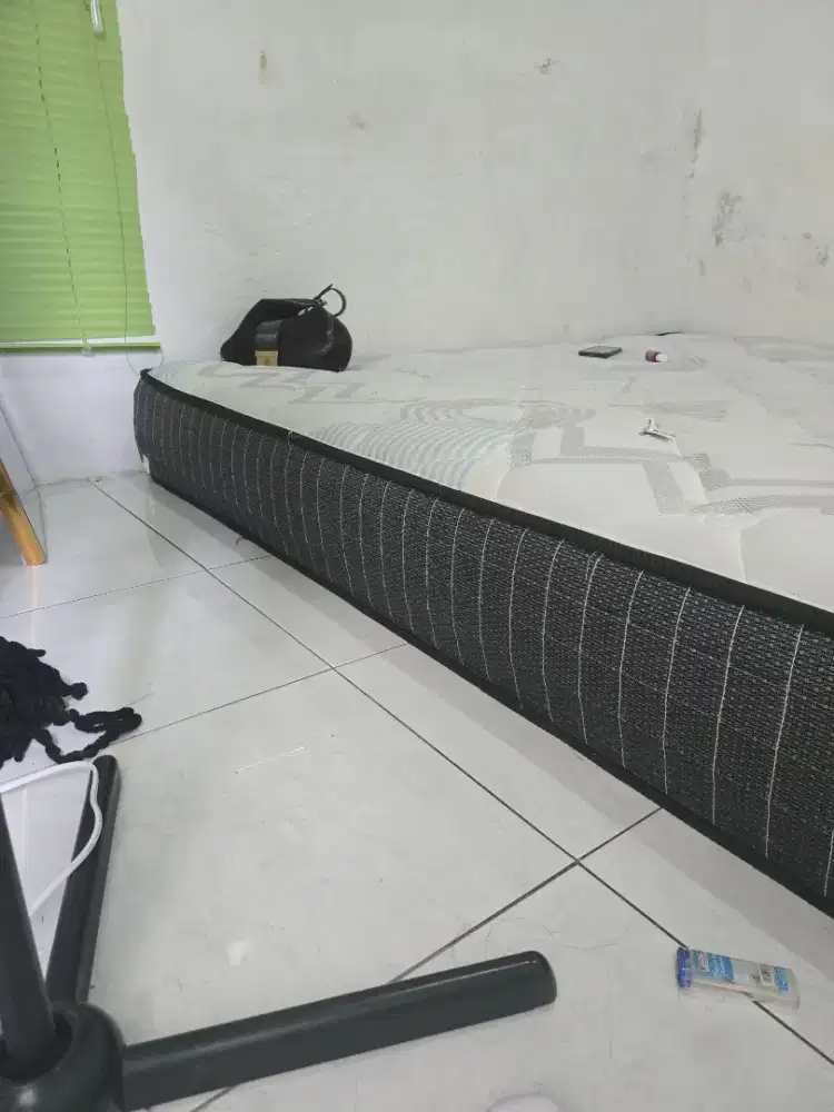 Spring Bed 180x200 Bagus Murah