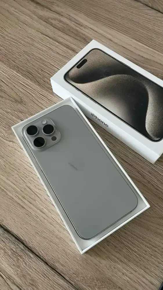 Iphone 15 promax BH 92%