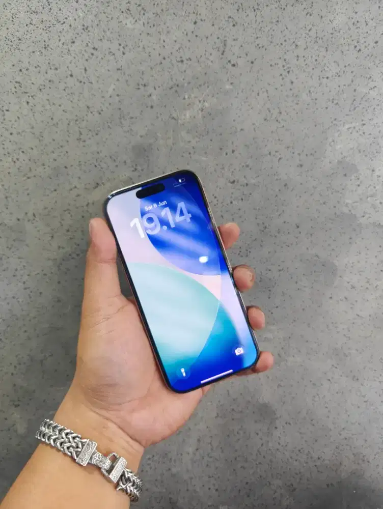 iPhone 16 pro 256gb