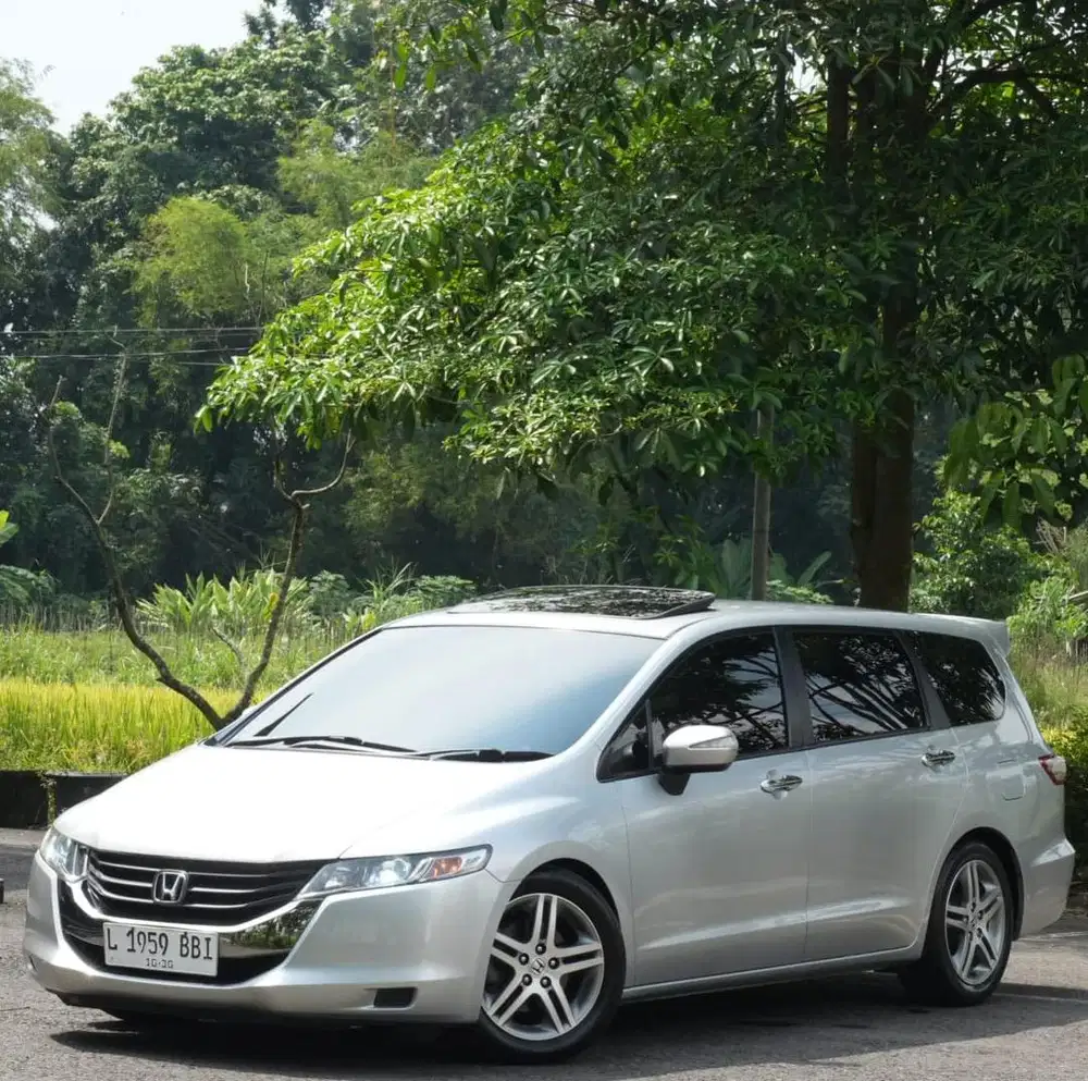 Honda Odessey 2010 Absolute. Antik
