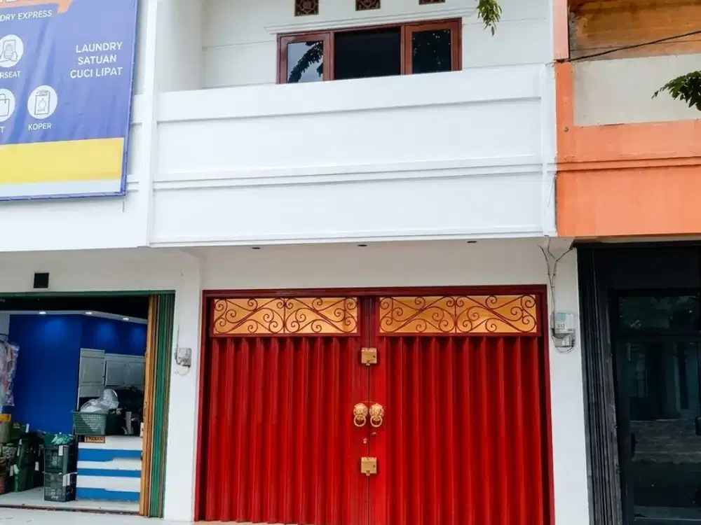 RUKO RAMAI !!! Strategis 2,5 lantai di area komersil Pondok Kelapa Duren Sawit