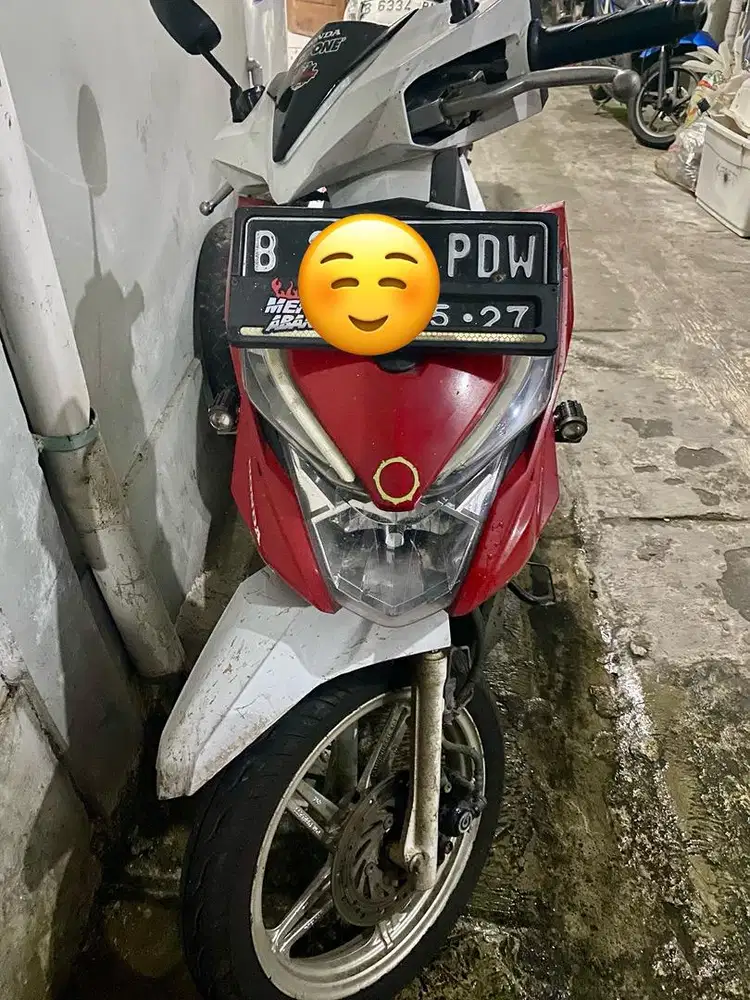 Beat 2017 Putih Merah