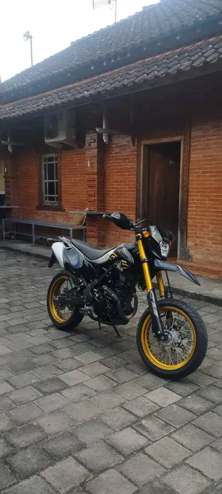 KLX 230 SE SM GOOD CONDITION