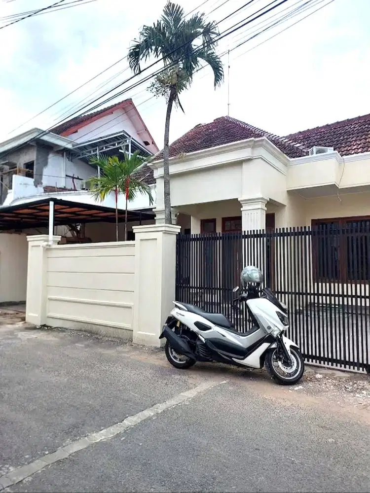 Rumah di Demangan Baru dekat Kampus Atmajaya