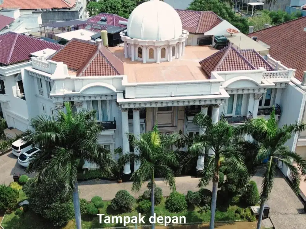 Jarang ada,rumah mewah exclusive di TAMAN RESORT MEDITERANIA PIK,SIAP PAKAI,fully furnished,5 KT,LB,1200m2.