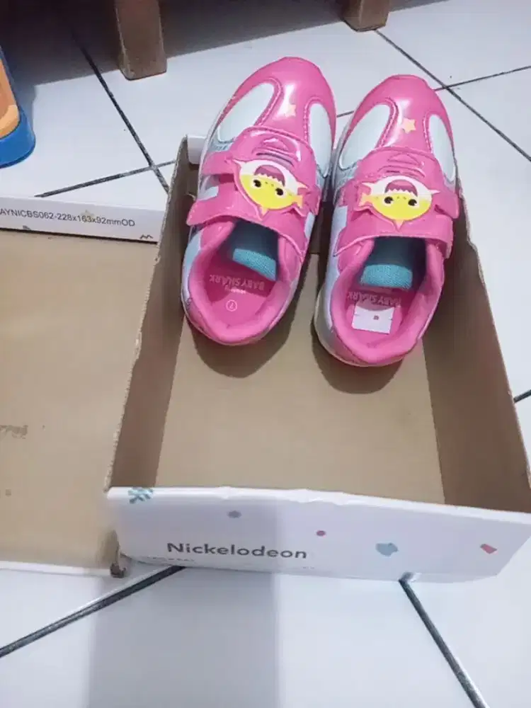 Jual sepatu anak perempuan