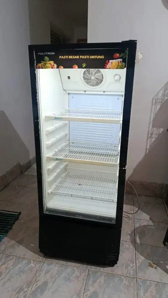 JUAL SHOWCASE SECOUND