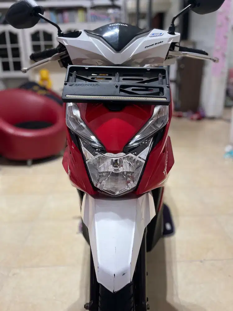 Honda Beat Red-White 2017 mulus poll