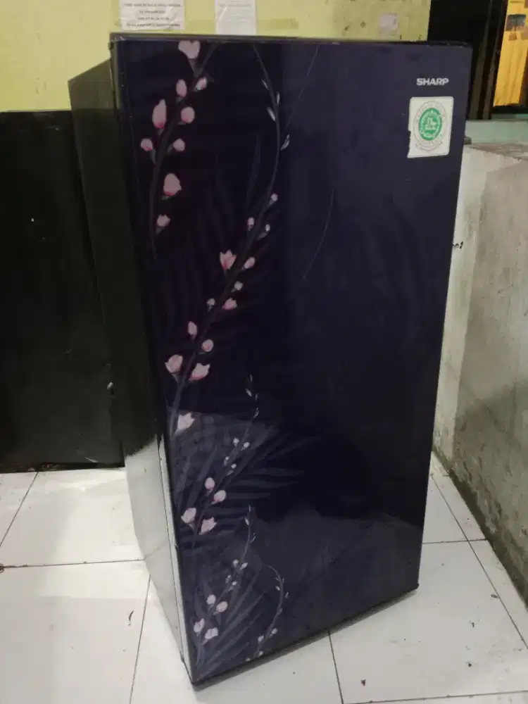 KULKAS SHARP 1 PINTU