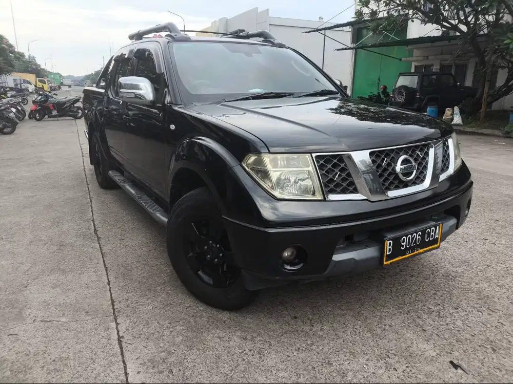 2010 Nissan Navara Double Cabin LE (A/T) 4WD