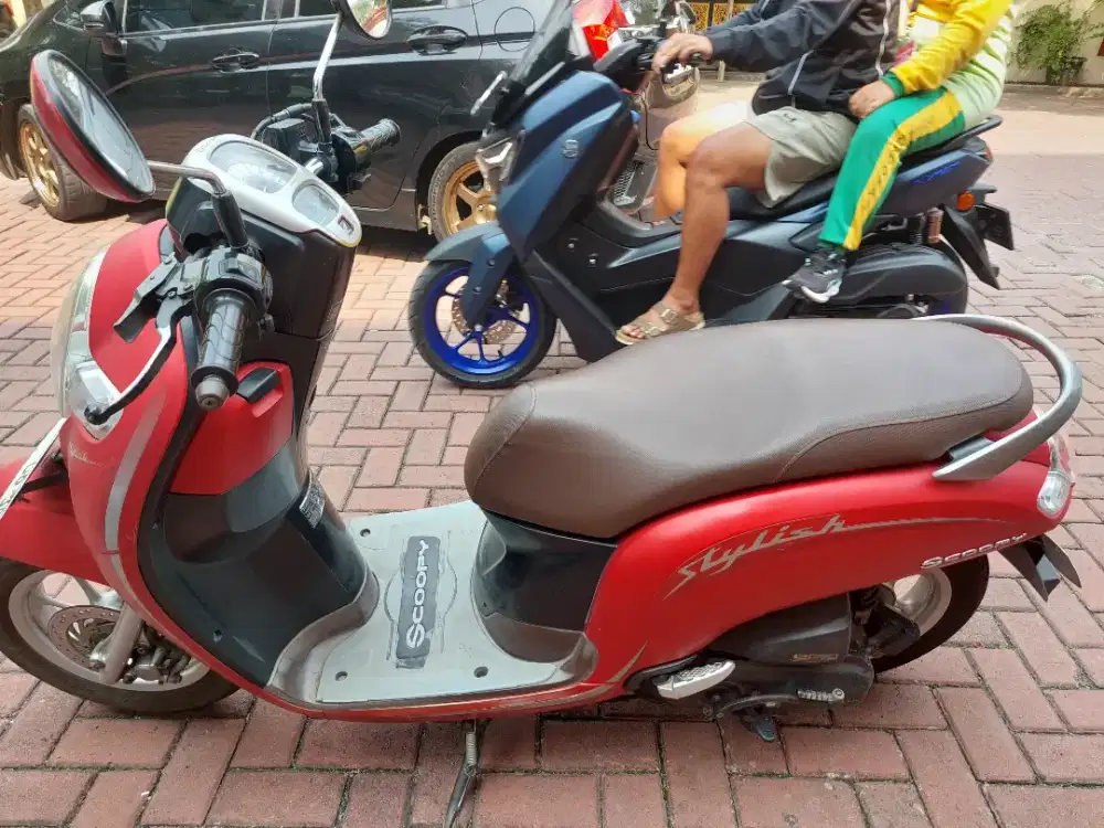 HONDA SCOOPY 2020