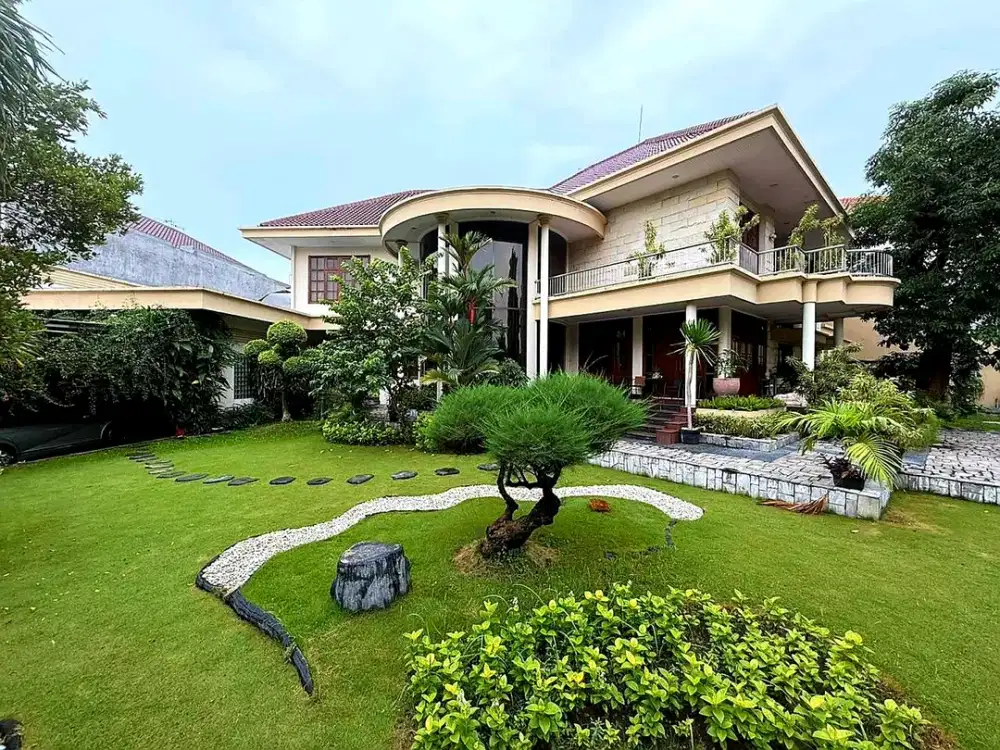 RUMAH MEWAH CLUSTER ELIT REGENCY SITE