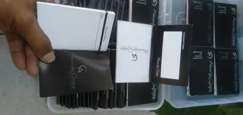 Laku di jual baru dan murah AC,exp,Bonia,Seiko,dll