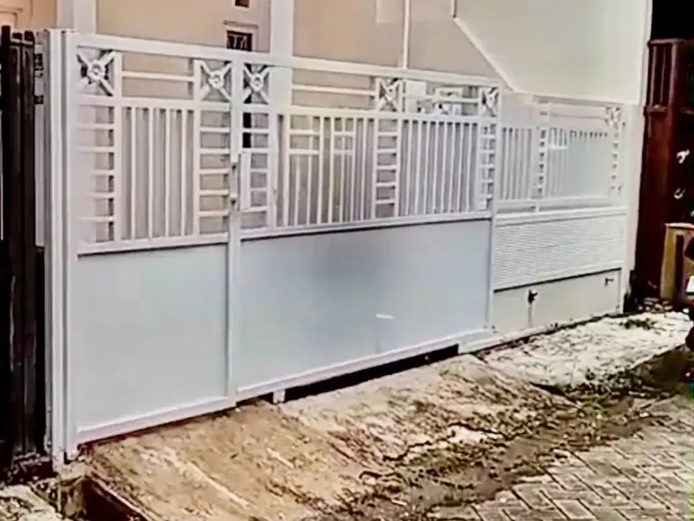 DIJUAL RUMAH SUKOLILO DIAN REGENCY 1LT LEBAR 6 2KT PAKUWON CITY ITS