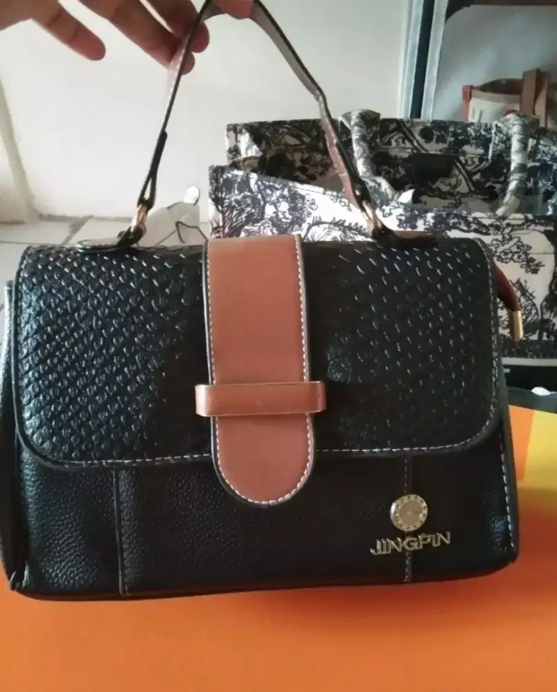 Tas fashion wanita 25cm New lengkap tali panjang
