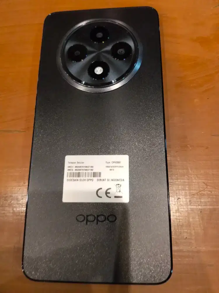 Dijual second Oppo Reno 12f ram 8gb +4gb internal 128gb