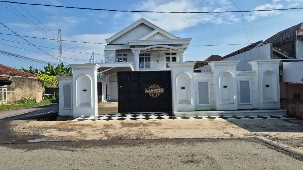 RUMAH MEWAH 2 LANTAI LANGKAPURA KEMILING
