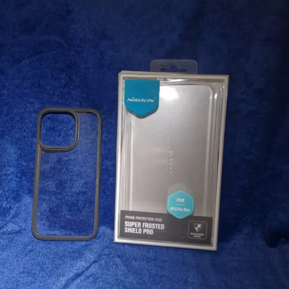 iPhone 15 Pro Nilkin case original