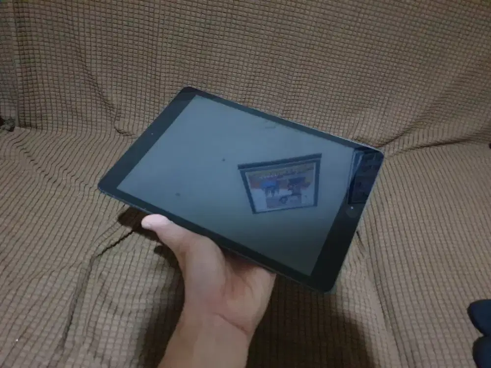 iPad Gen 7th 32 GB Grey Wifi