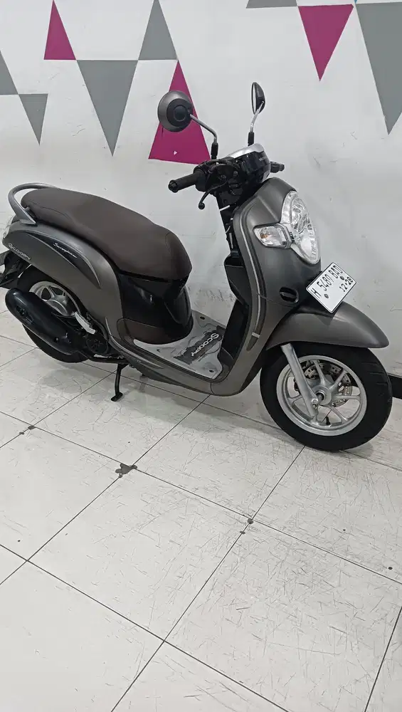 Honda New Scoopy Stylish 2018 Dp.100 ribu