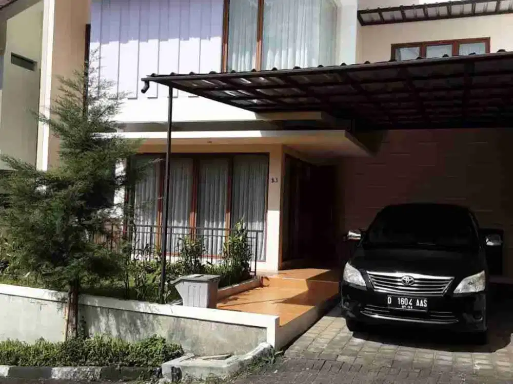 Rumah Mewah gegerkalong bandung