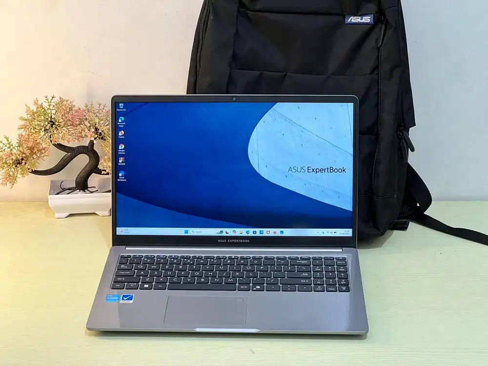 Asus ExpertBook P1503CV i3-1315U RAM 8 SSD 512 GB Garansi On 2 Tahun