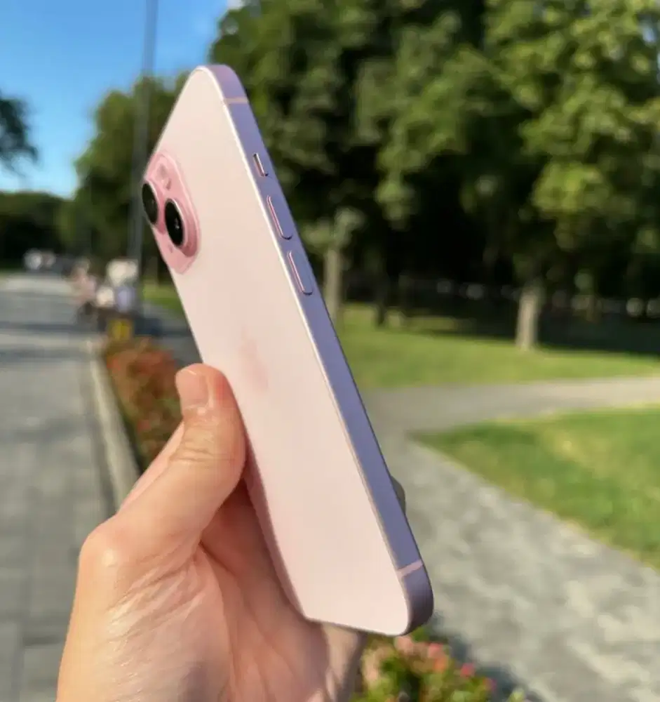 iPhone 15/ Promo cicilan tanpa DP dan gratis 2 Bulan Angsuran