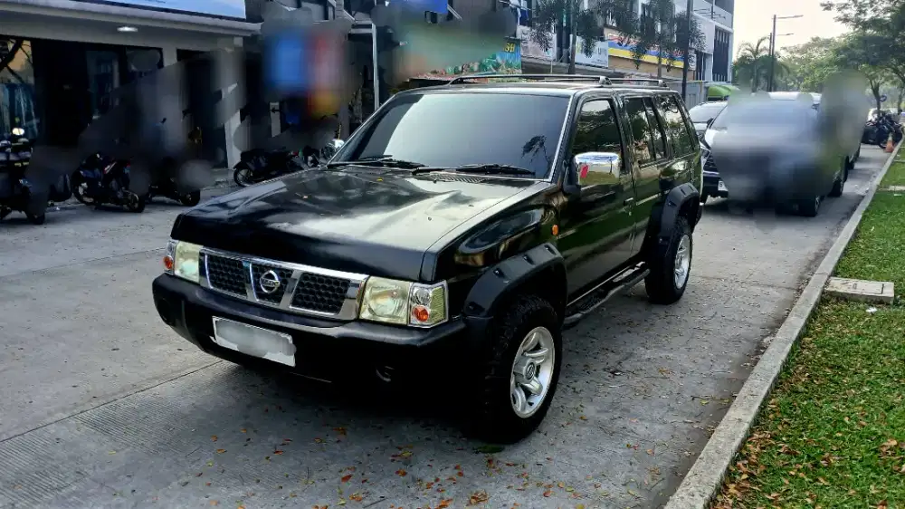 Nissan Terrano Spirit S3 2006 MT 2.4 EFI. Kondisi istimewa.
