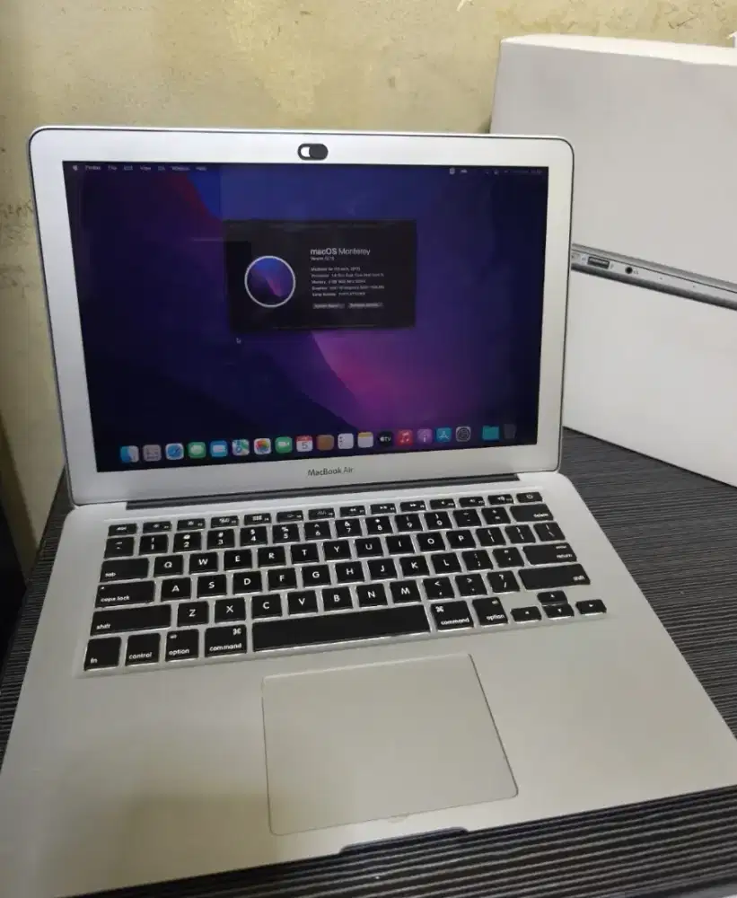 Macbook Air core i5 fullshett